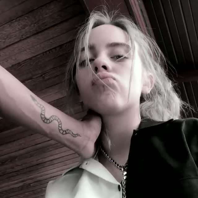 YY YY