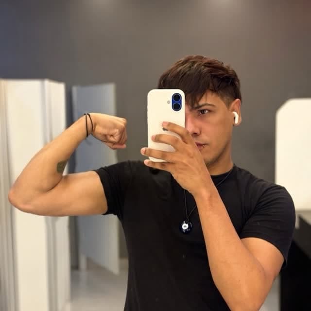 Israel Mendes